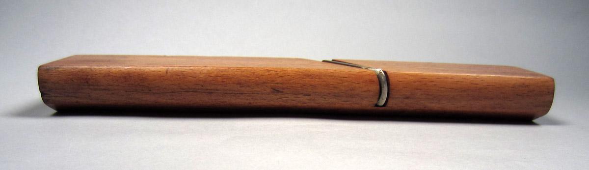 1995.0006.265 Round plane, Sole