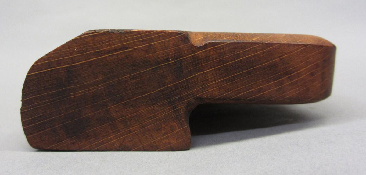 1995.0006.266 Round plane, stock heel