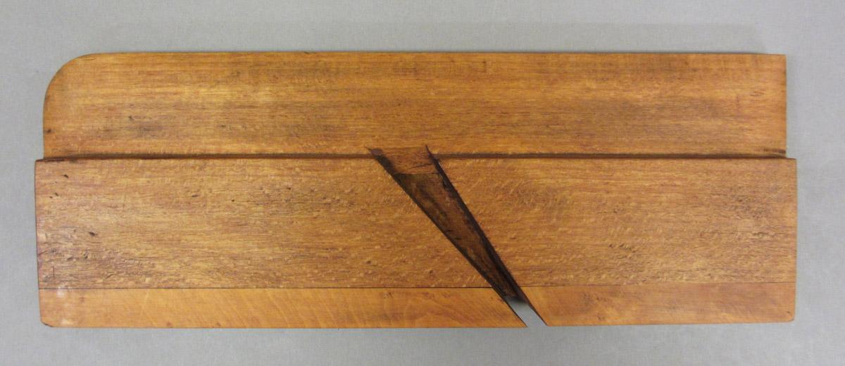 1995.0006.267 Snipe bill plane, stock side 1