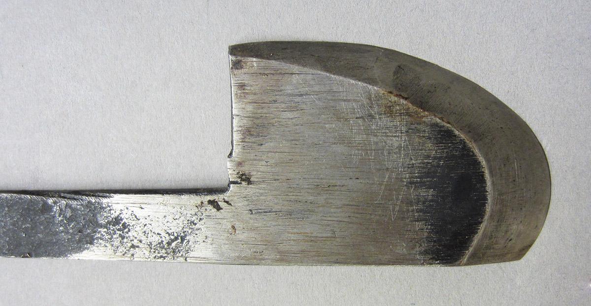 1995.0006.273 Molding plane, blade edge