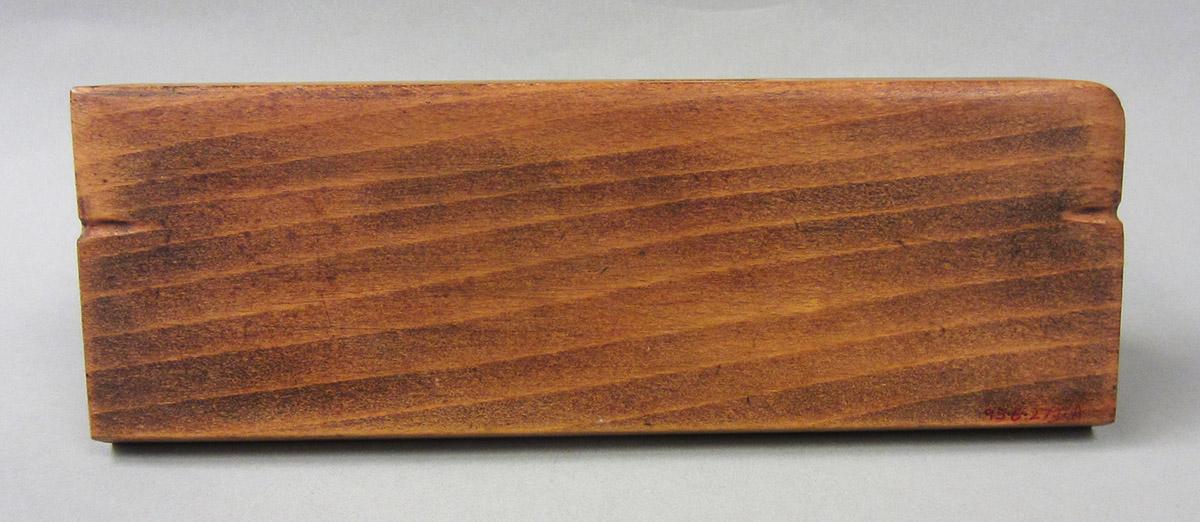 1995.0006.273 Molding plane, stock side 1
