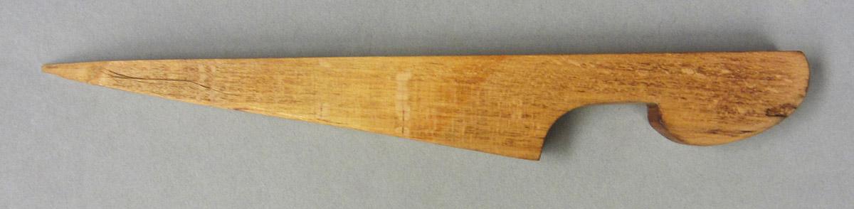 1995.0006.275 Molding plane, wedge side 1