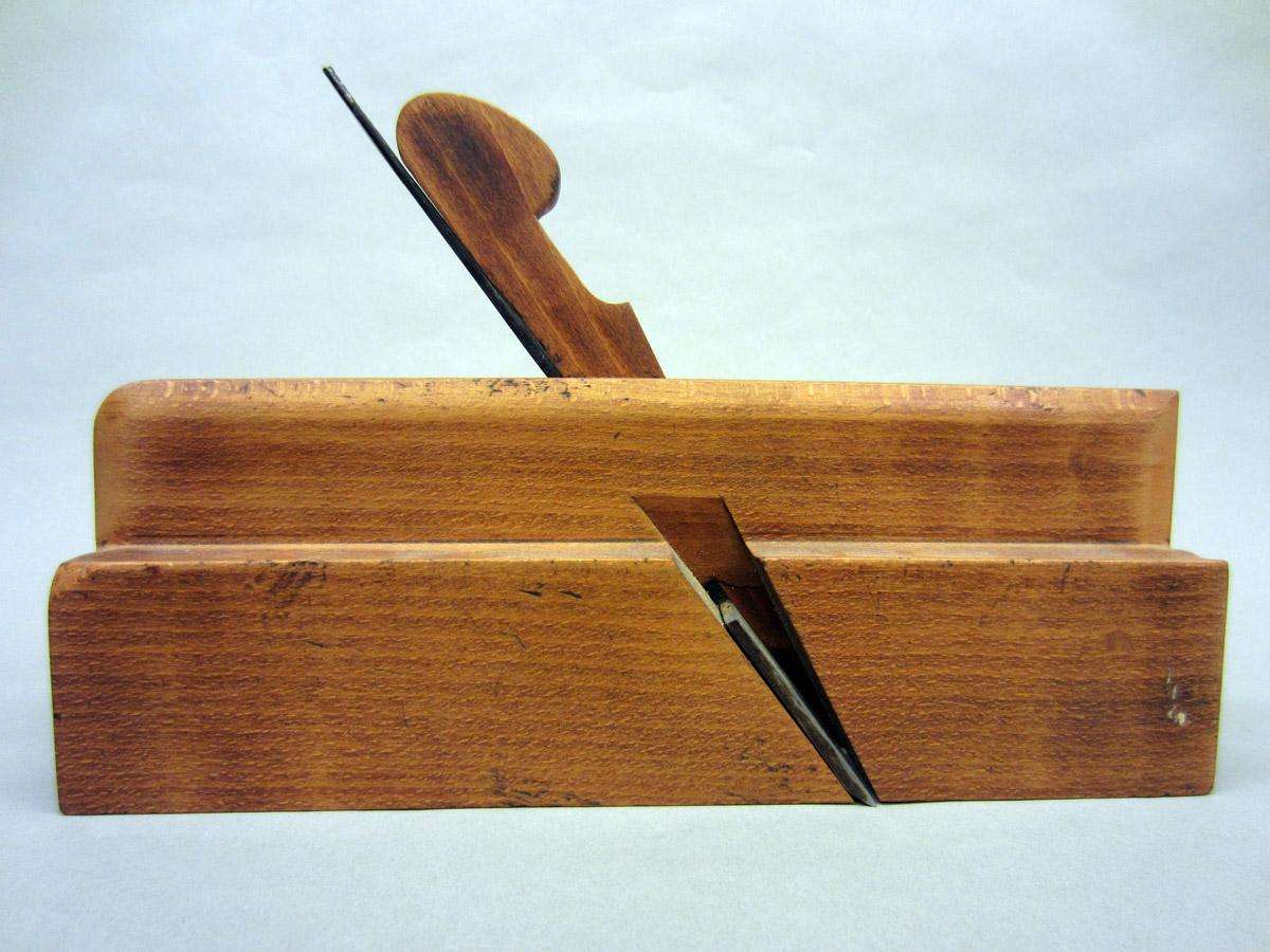 1995.0006.276 A-C Hollow plane, View 1