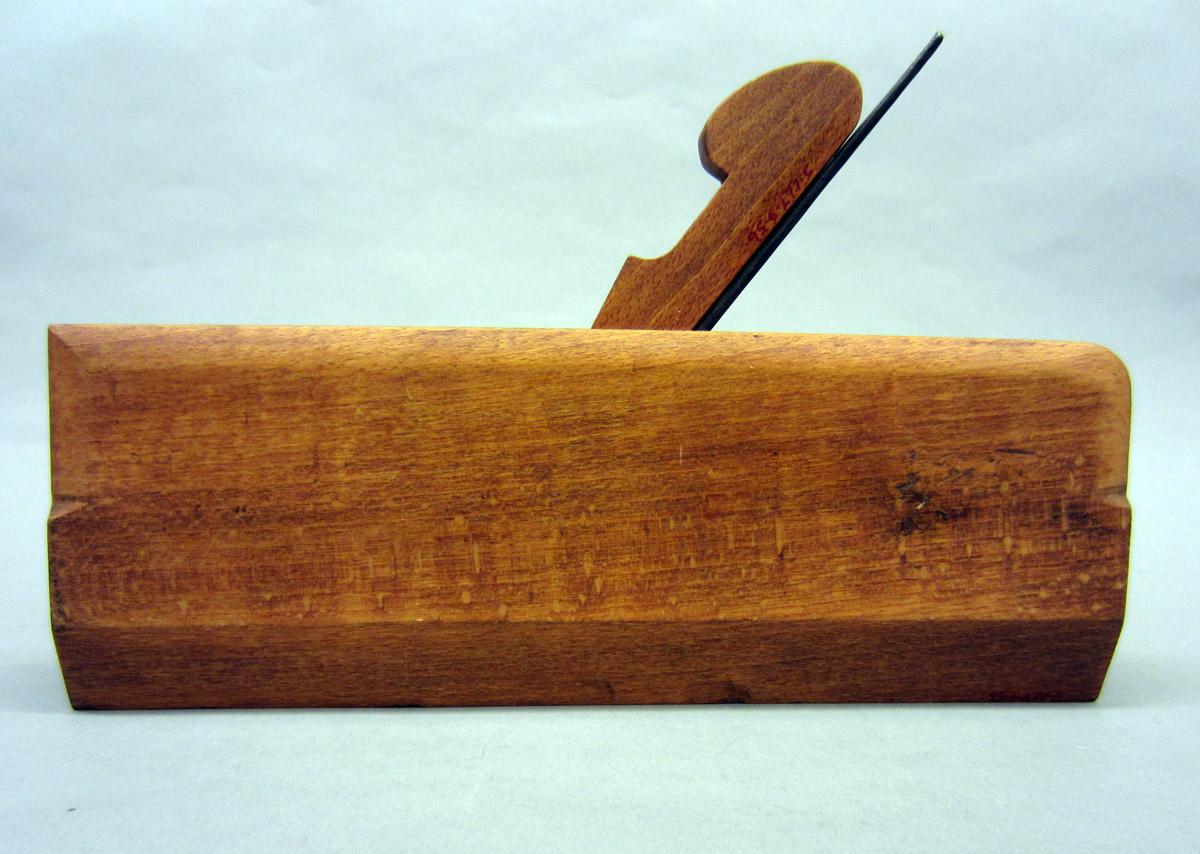 1995.0006.277 A-C Hollow plane, View 2