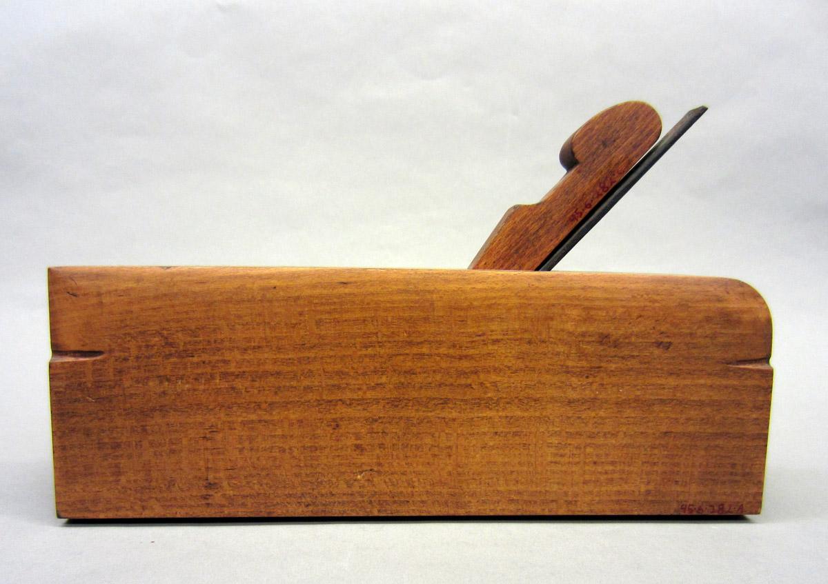 1995.0006.282 A-C Molding plane, View 2