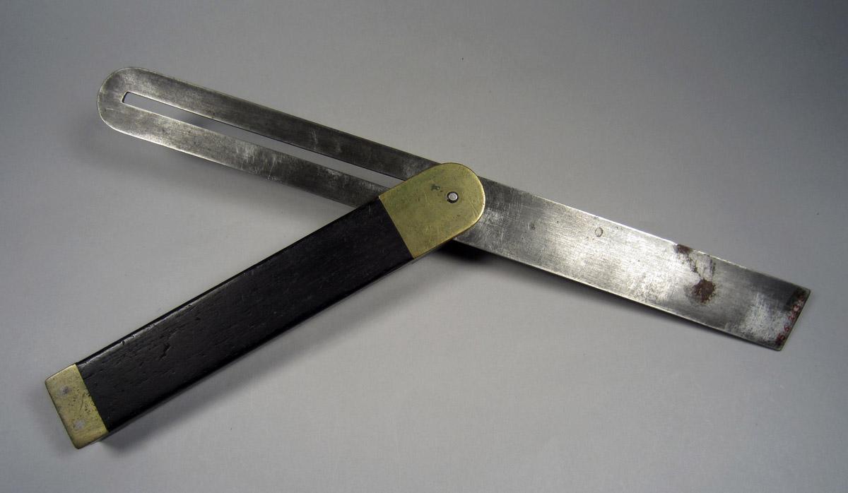 1995.0006.283 A-C Bevel Square, View 2