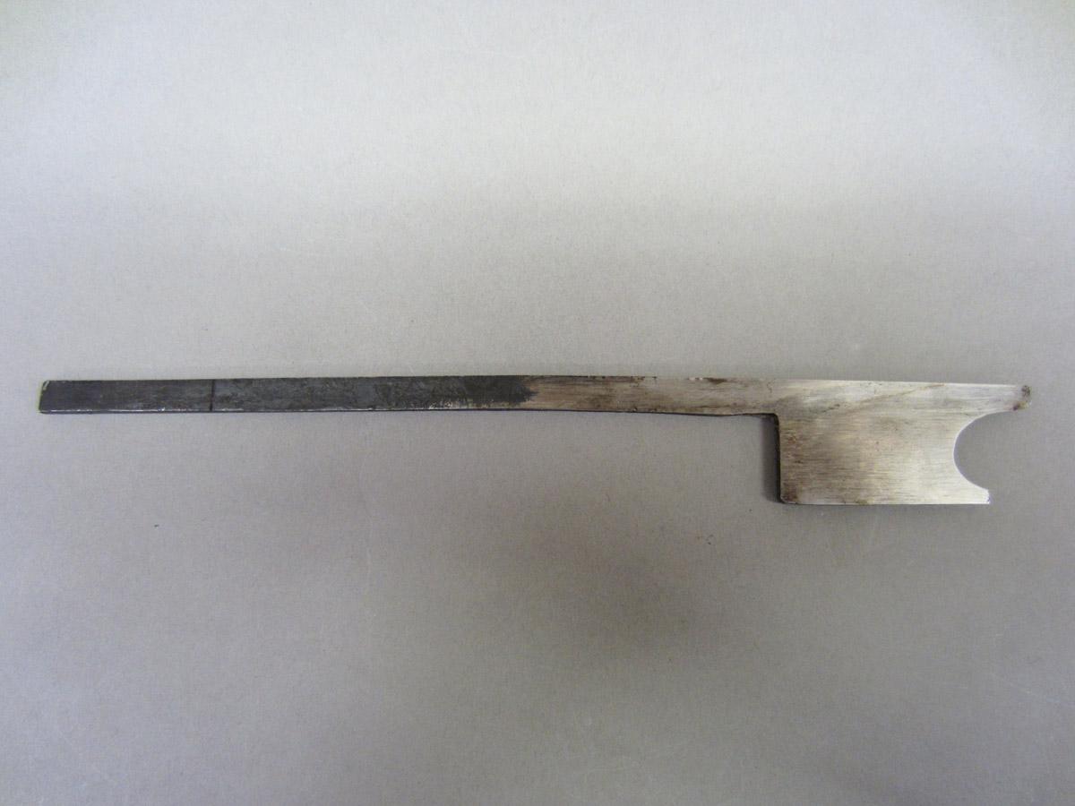 1995.0006.284 B Bead plane, Iron 2