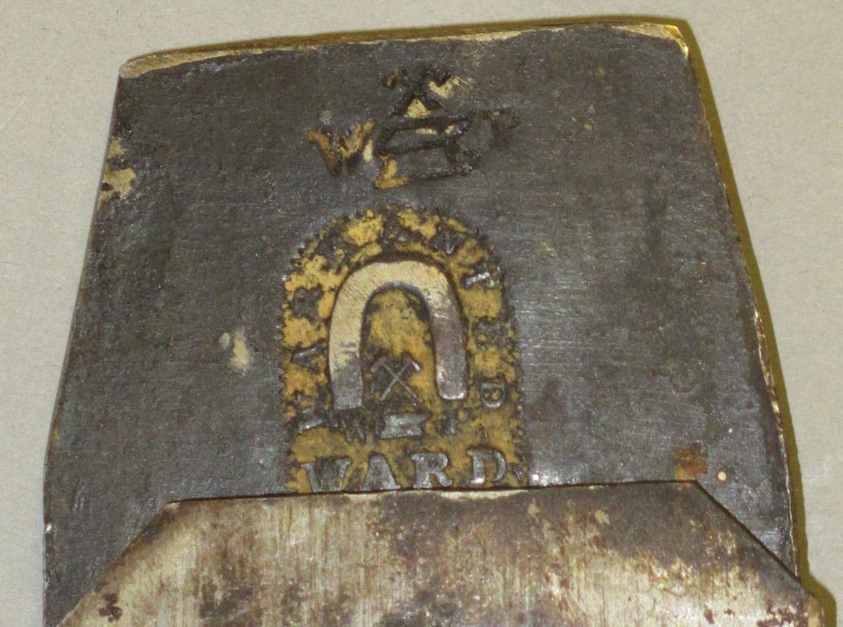 1995.0006.293 Double plane iron, Mark