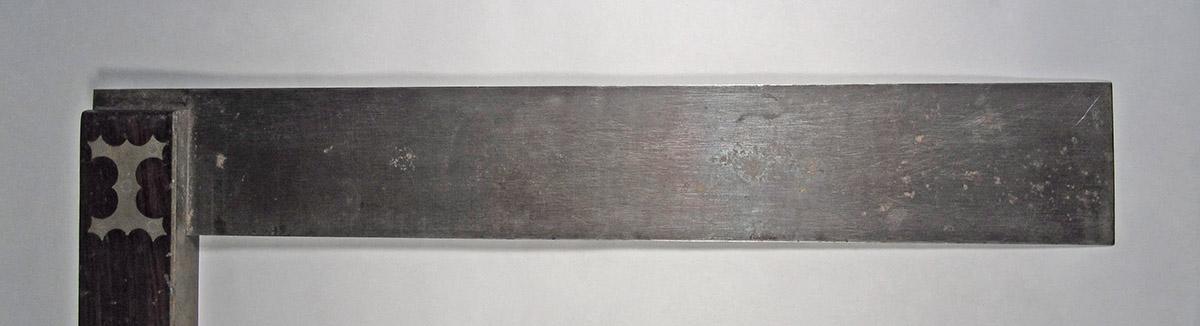 1995.0006.303, Square, blade
