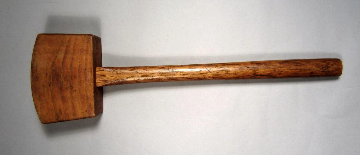 1995.0006.313 Joiner's mallet, View 1