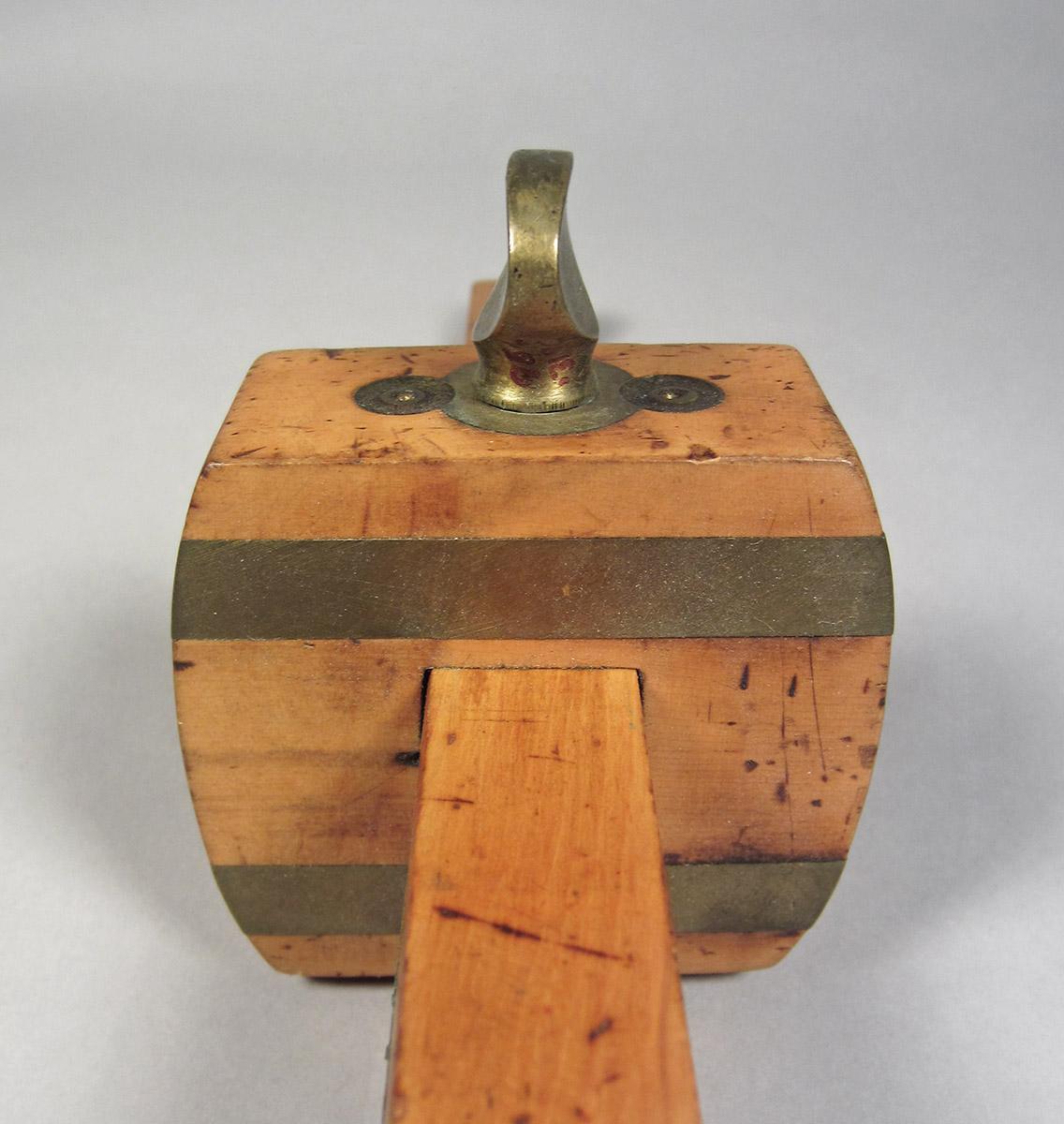 1995.0006.319 A-C, Mortise gauge, fence