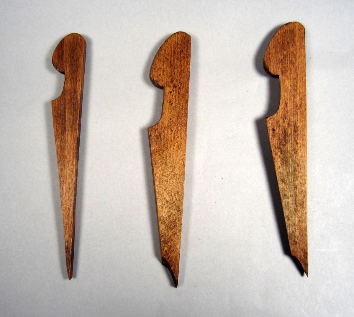 1995.0006.320 A-M Double dado plane, Wedges 1