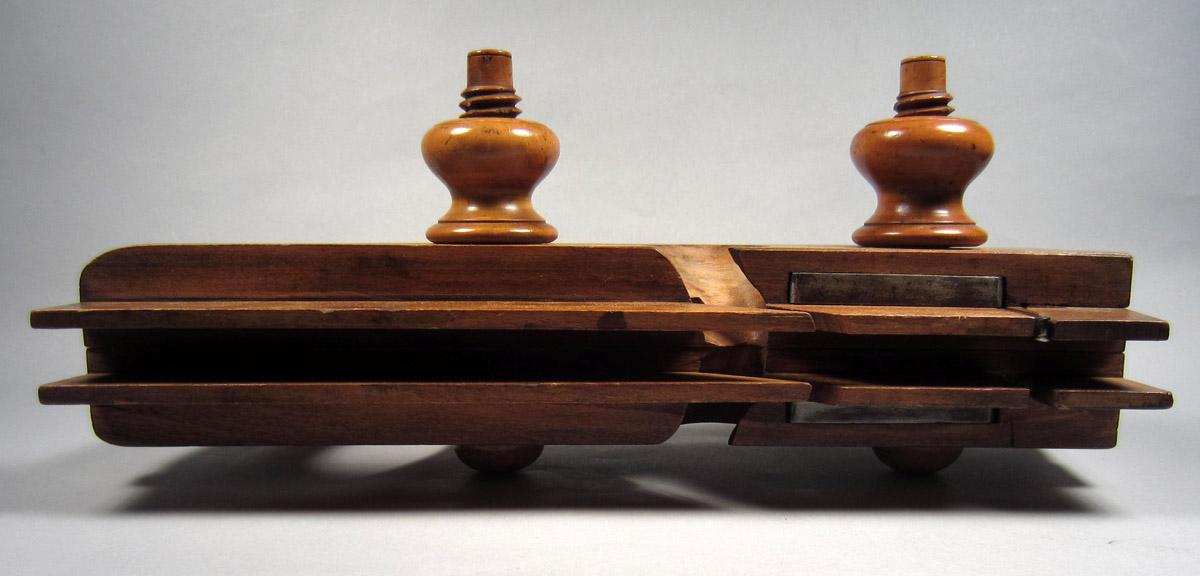 1995.0006.320 A-M Double dado plane, Under