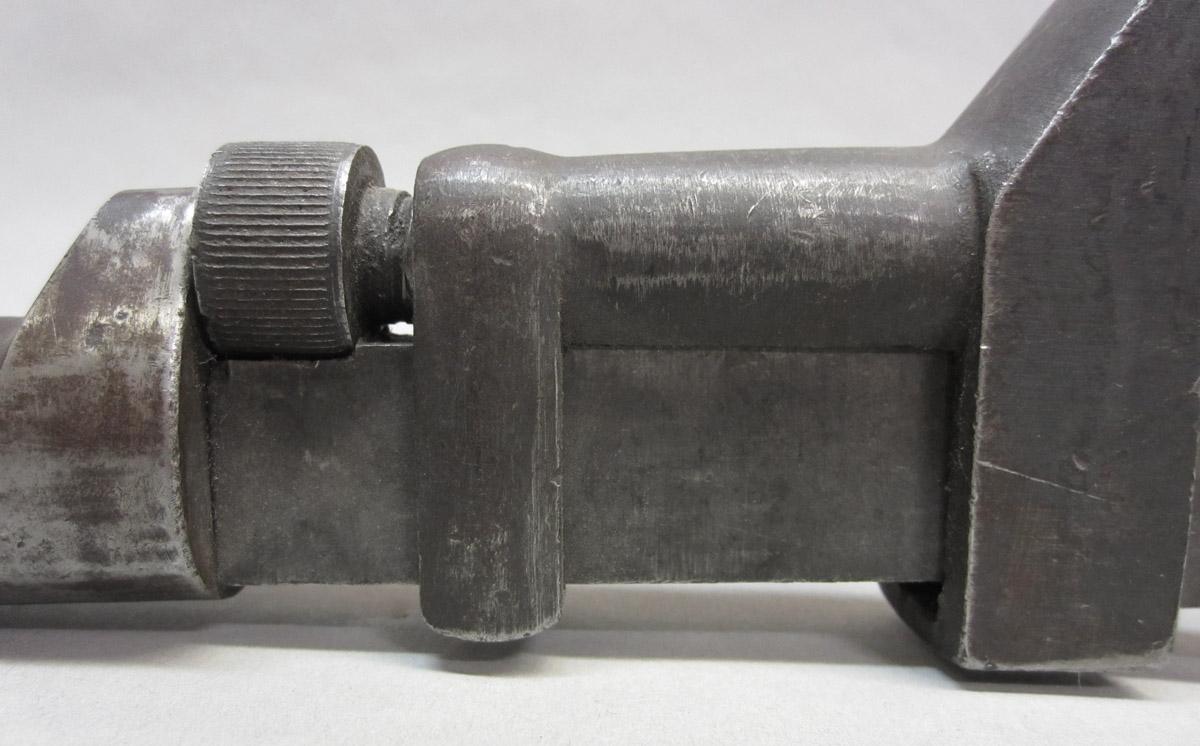 1995.0006.321 Screw wrench, screw detail