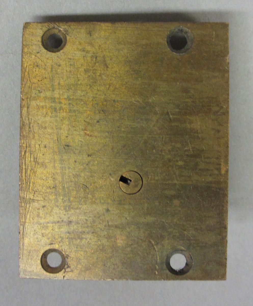 1995.0006.325 Lock, bottom view