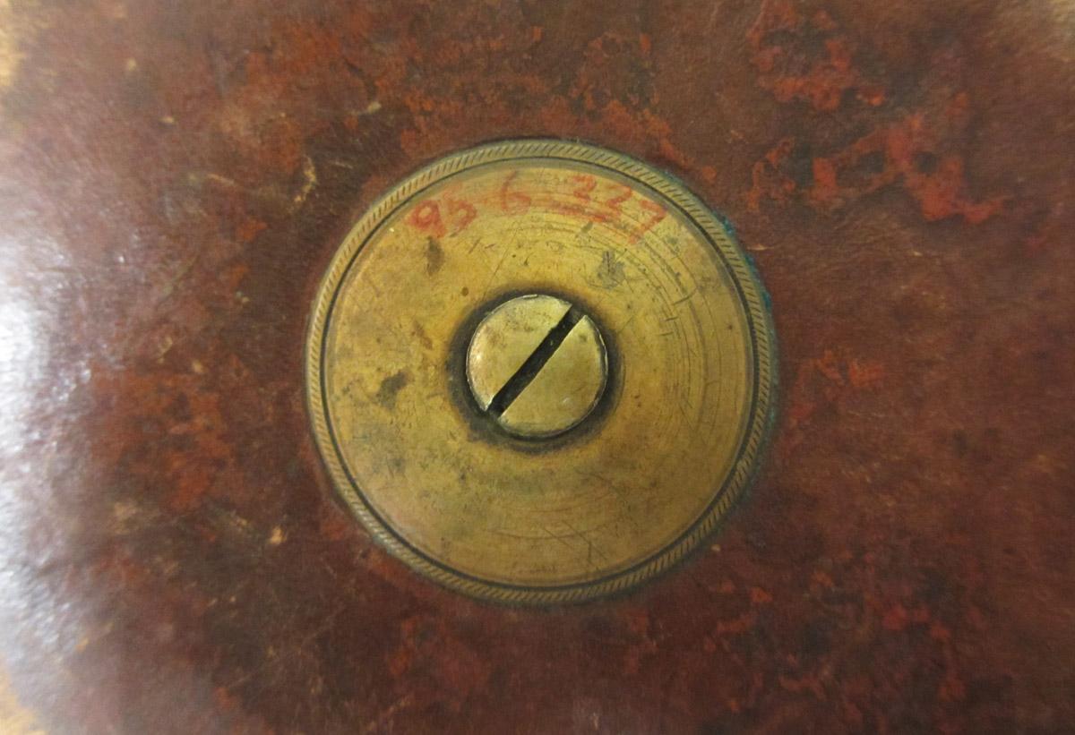 1995.0006.337 Measuring tape, bottom detail