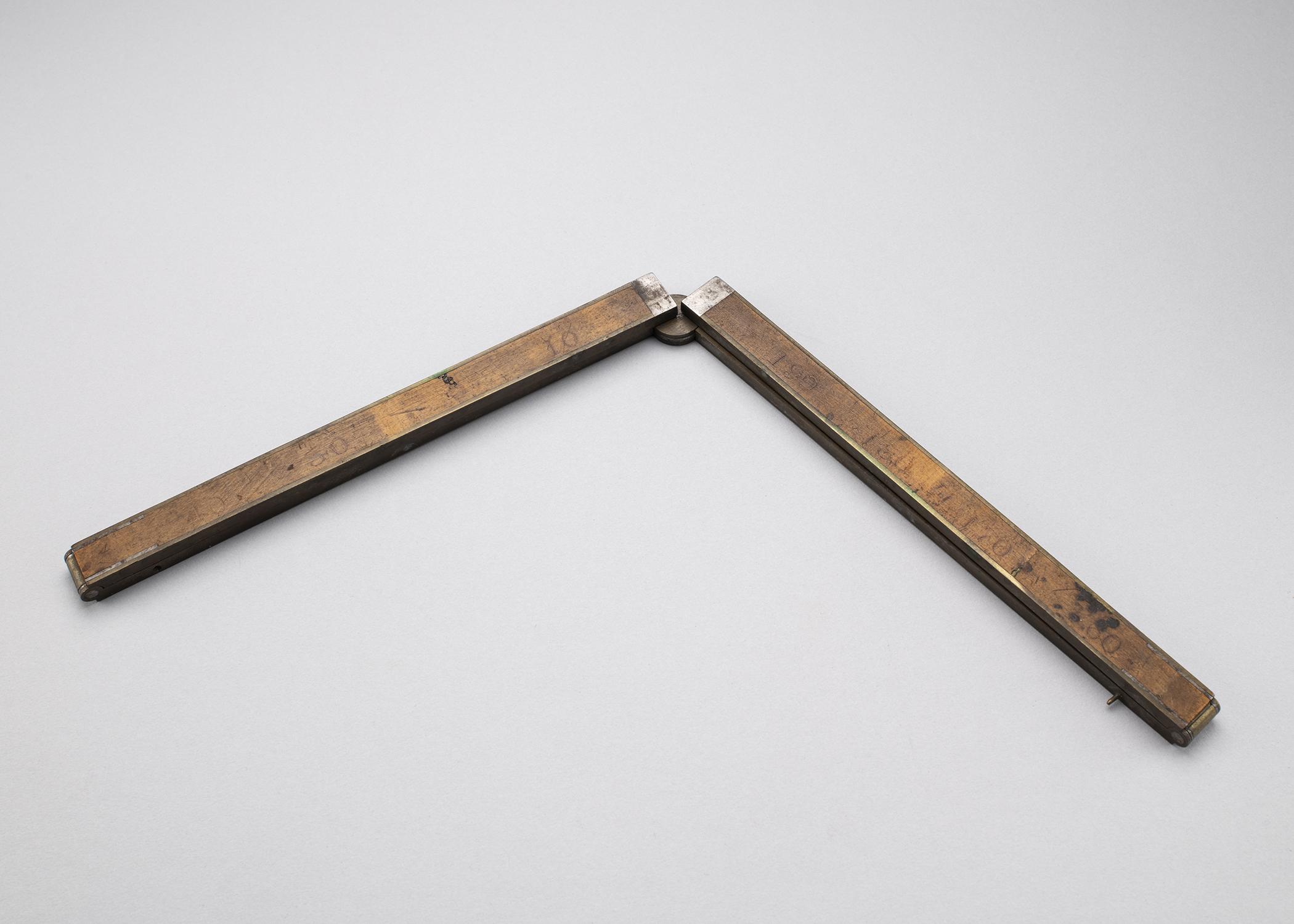 1995.0006.345  Ruler, Folding rule or ruler, view 3