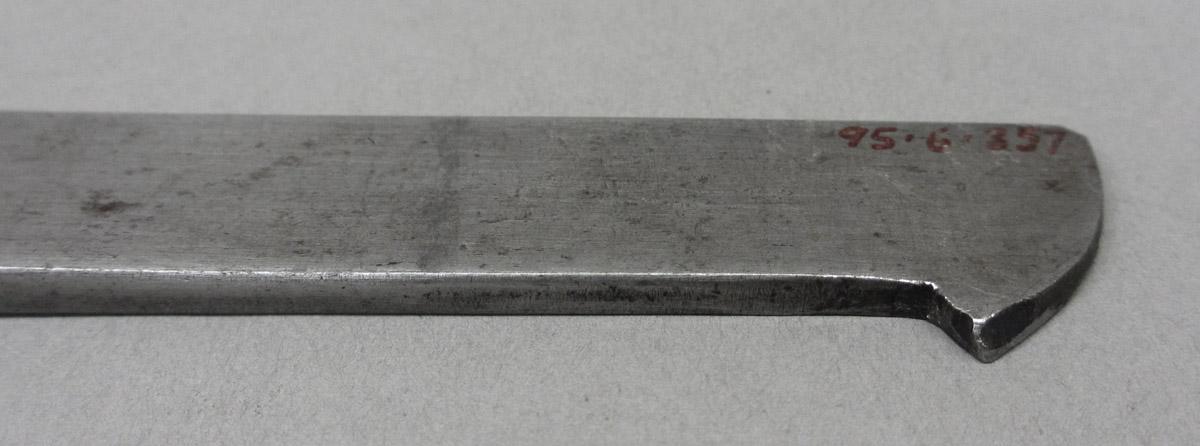 1995.0006.357 Plow plane iron, top detail