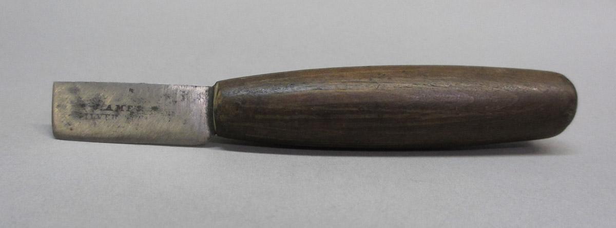 1995.0006.366 Felt knife