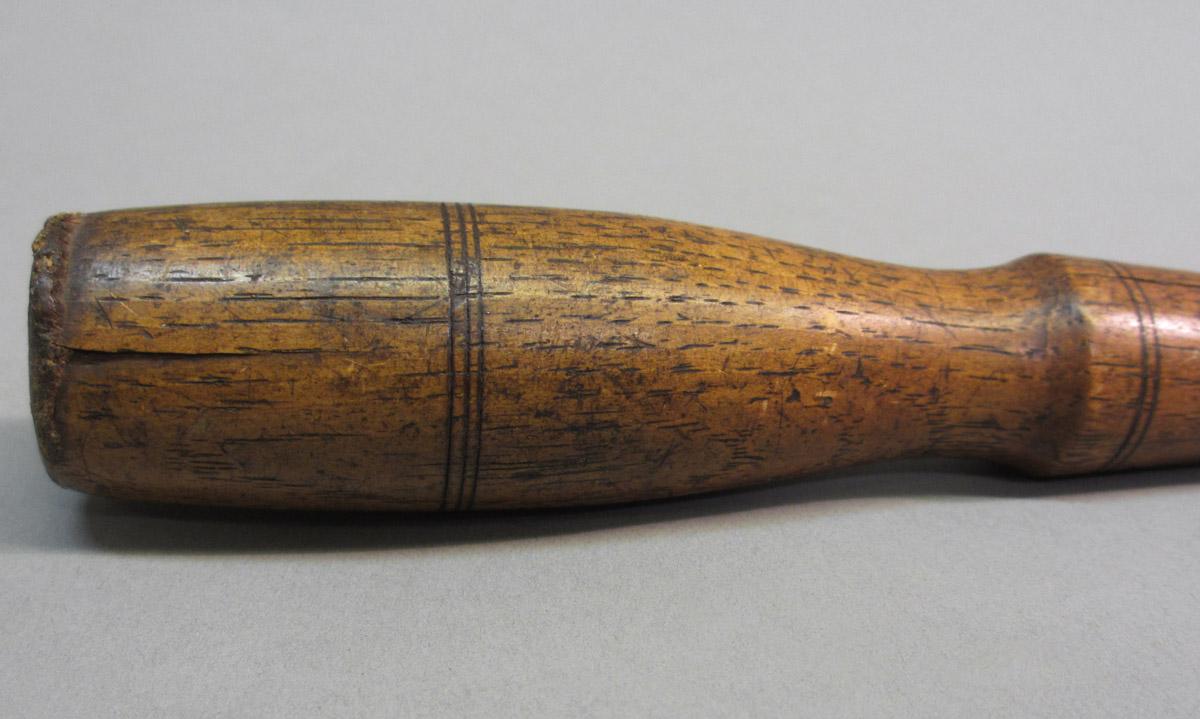 1995.0006.367 Chisel handle, detail view 1