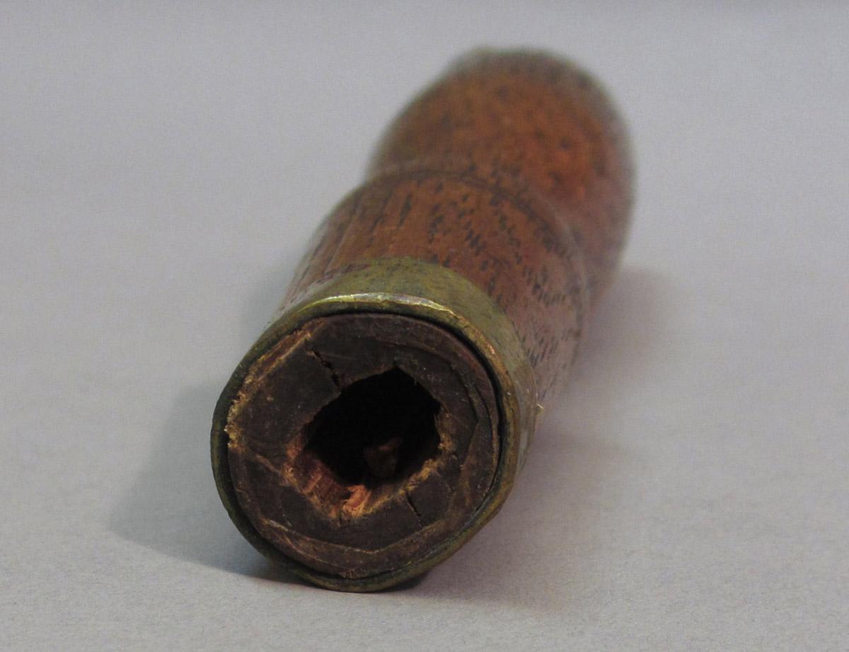 1995.0006.367 Chisel handle, detail view 3