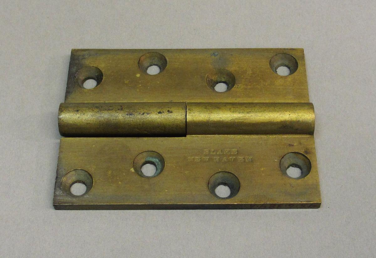 1995.0006.384 Hinge