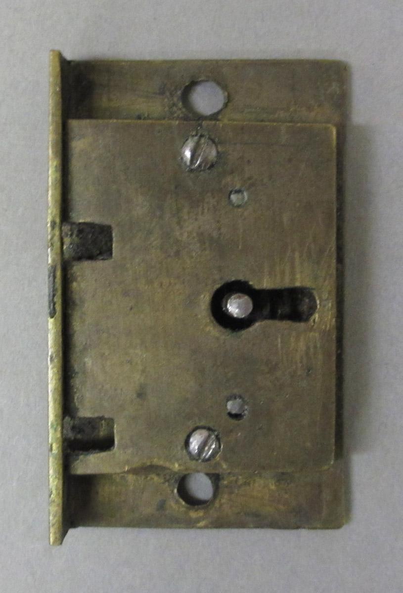 1995.0006.386 Lock, top view