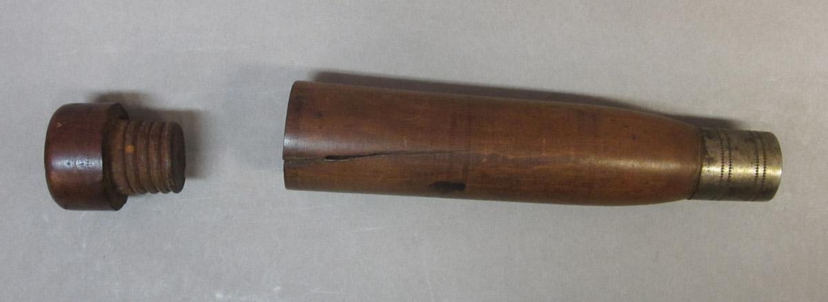 1995.0006.388 A,B  Awl pad, handle