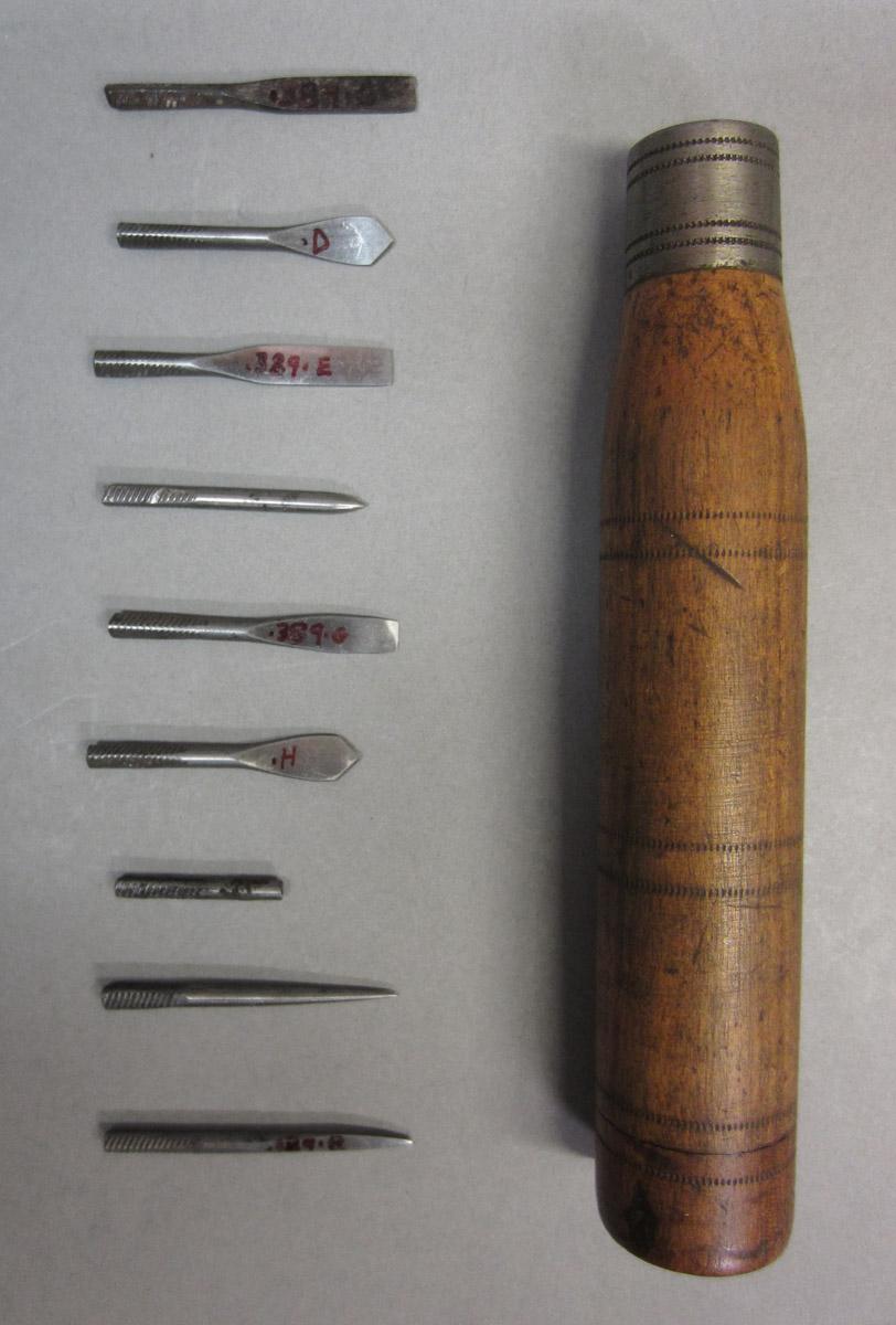1995.0006.389 A-I Awl pad