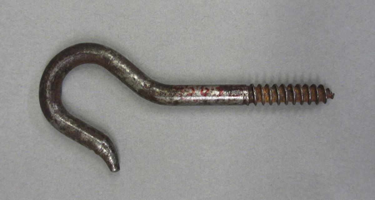 1995.0006.395 Hook, side 2