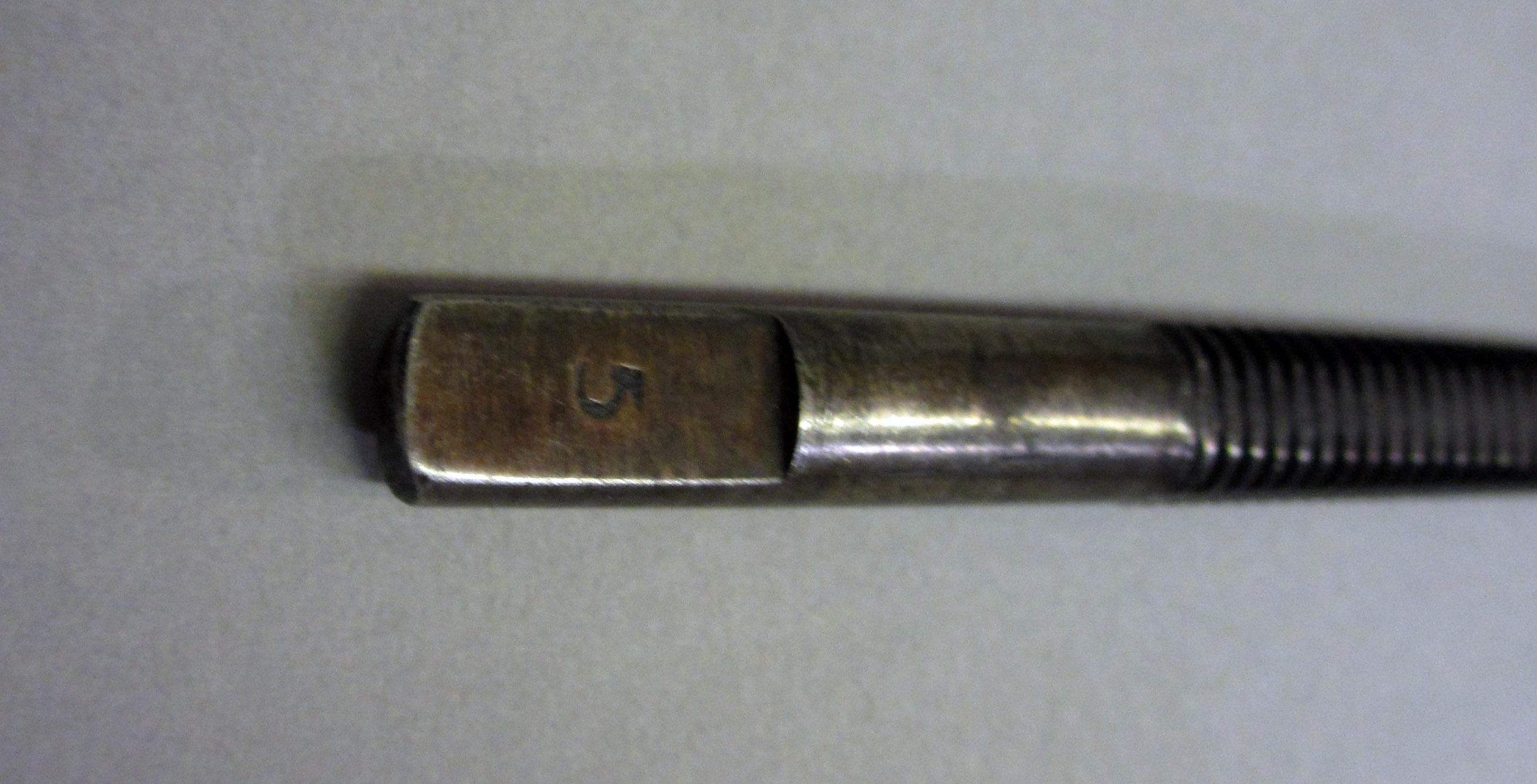 1995.0006.401 Screw tap, Mark