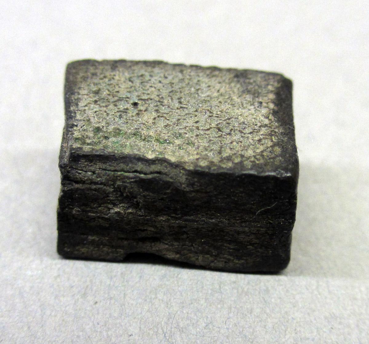 1995.0006.420 Fragment, View 1