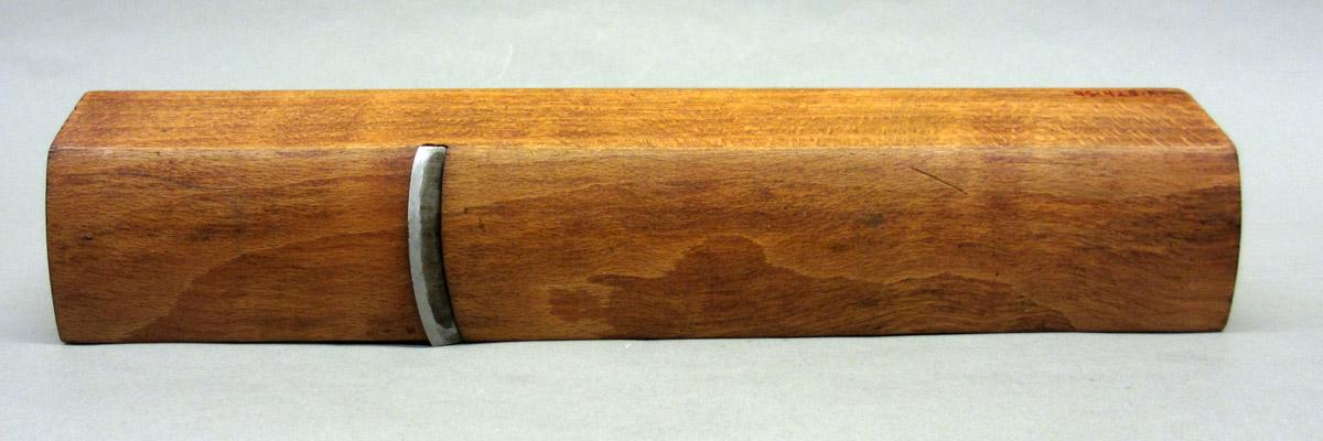 1995.0006.428 A-B Round plane, Underside
