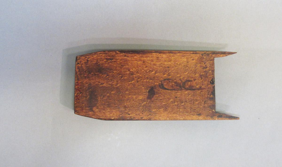 1995.0006.501 Plane wedge, Bottom