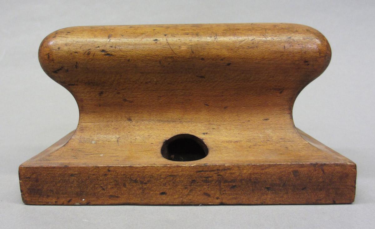 1995.0006.519 Router plane, front view
