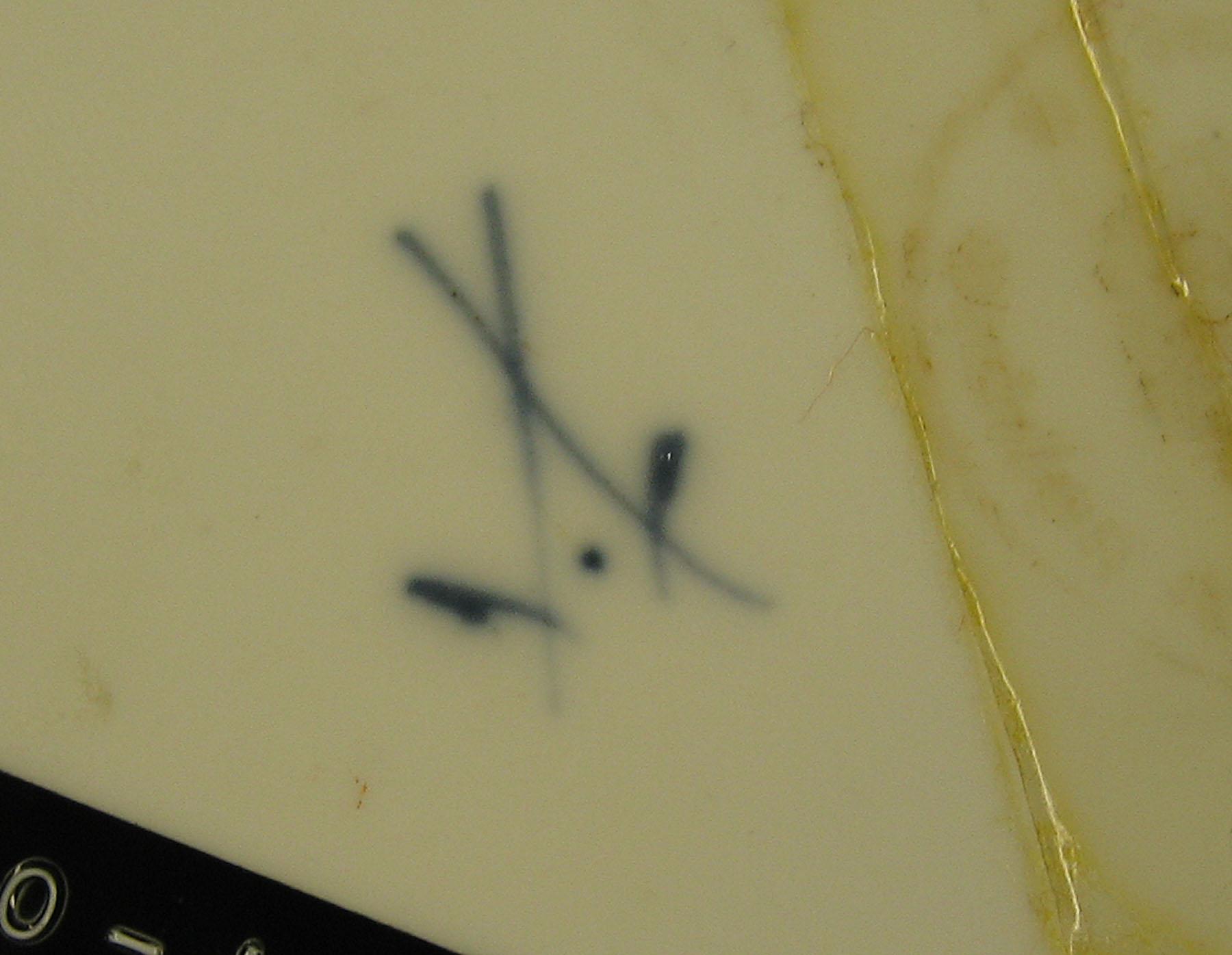 1996.0004.012.002 Plate (mark)
