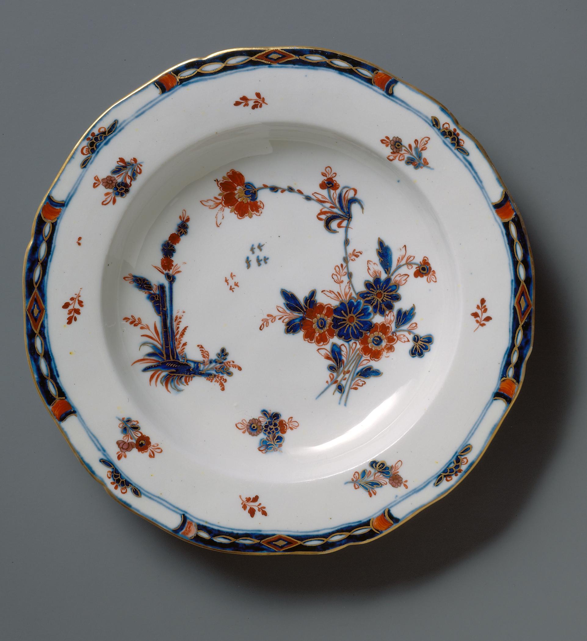 1996.0004.020 Soup plate