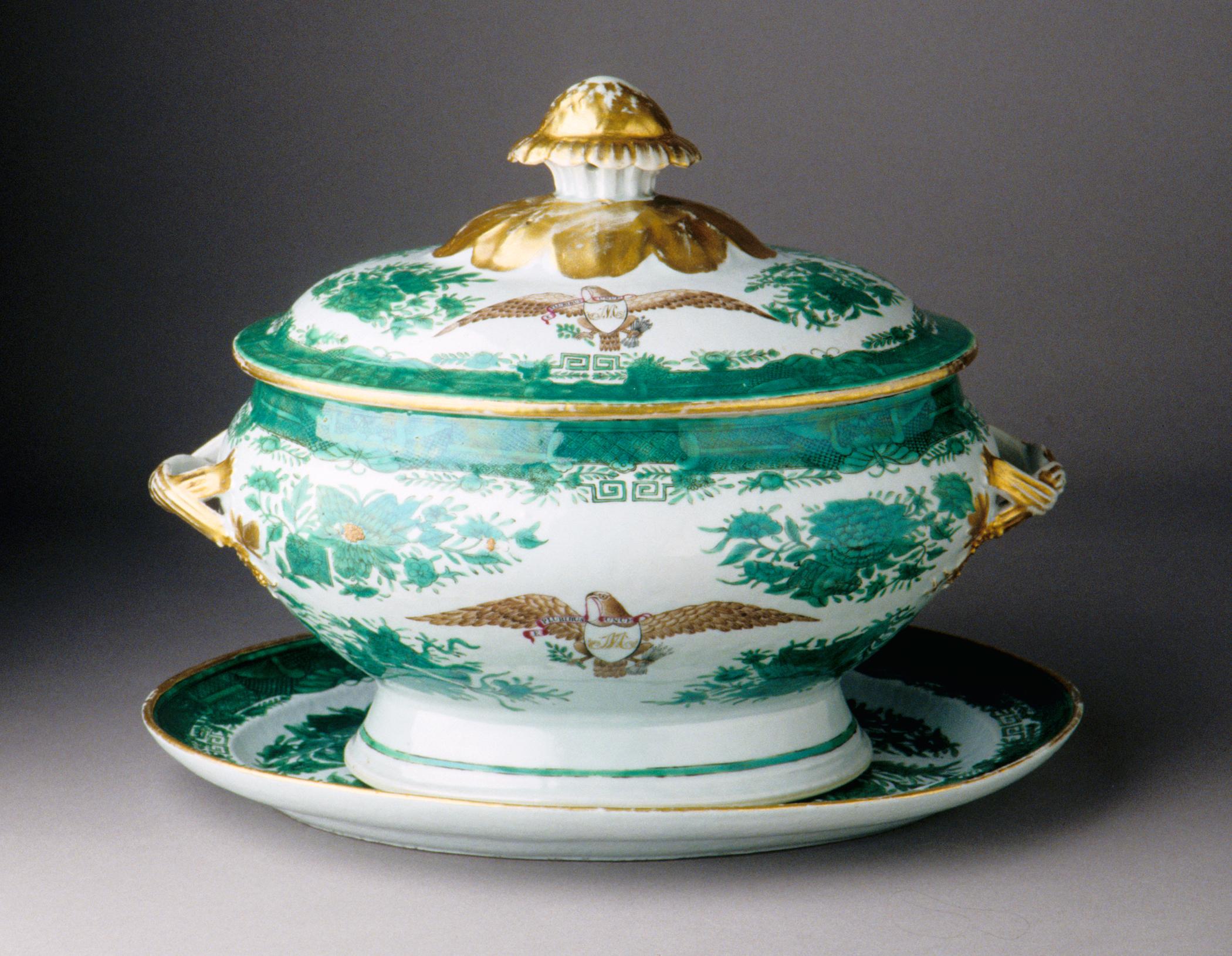 1996.0004.044 and .045 Tureen and stand