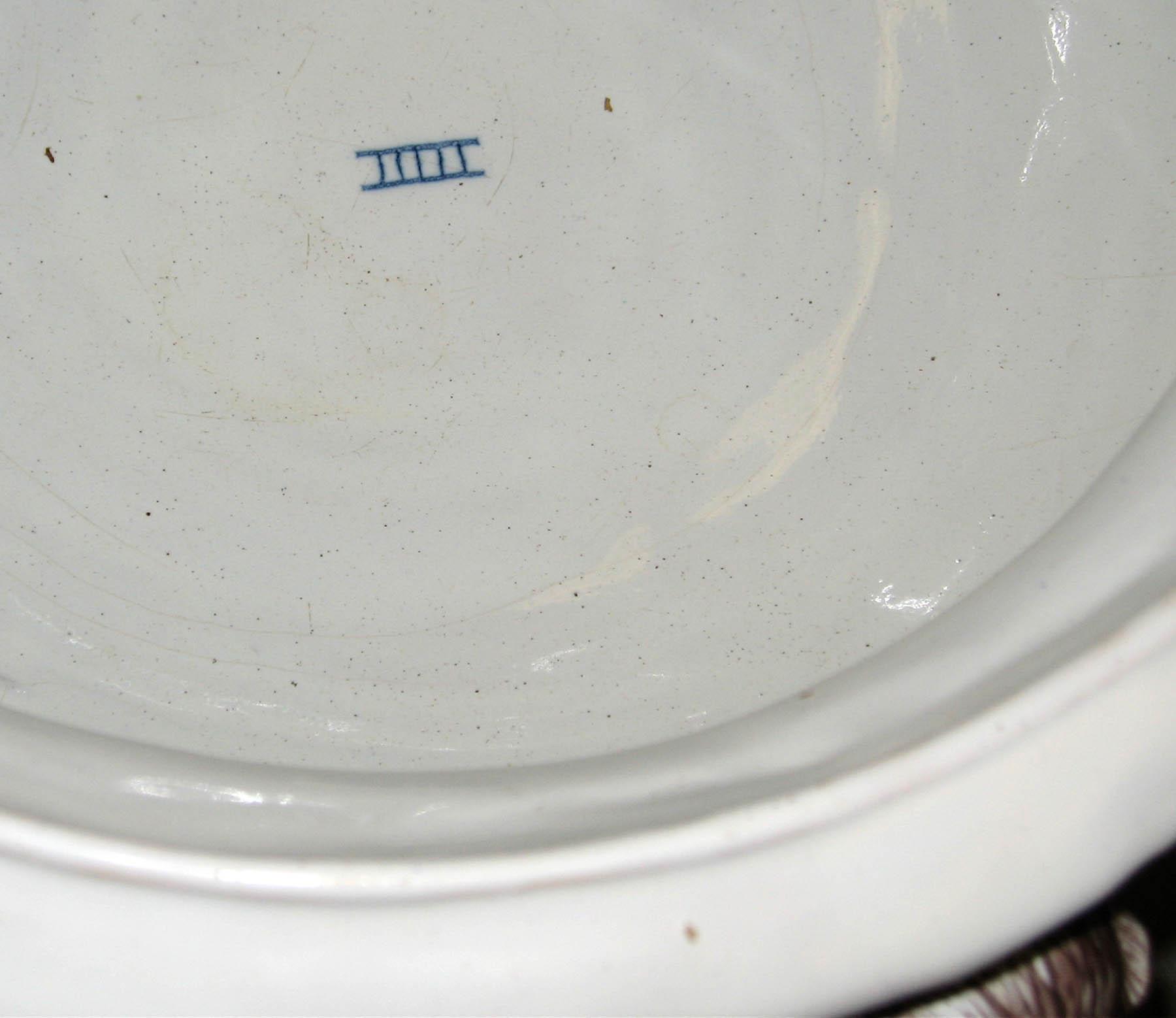 1996.0004.049 A Tin-glazed earthenware tureen (detail)