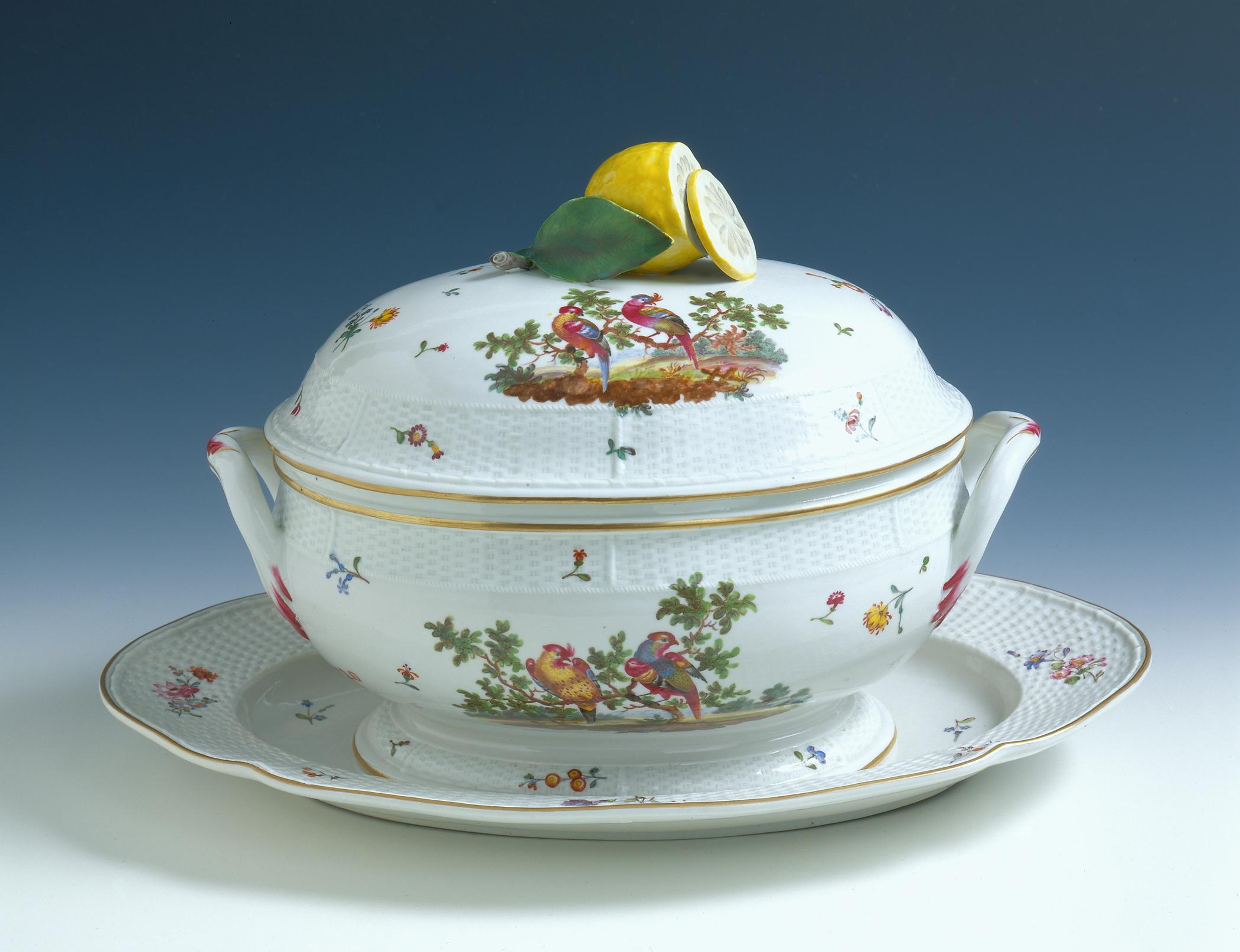 1996.0004.078 A-C Tureen
