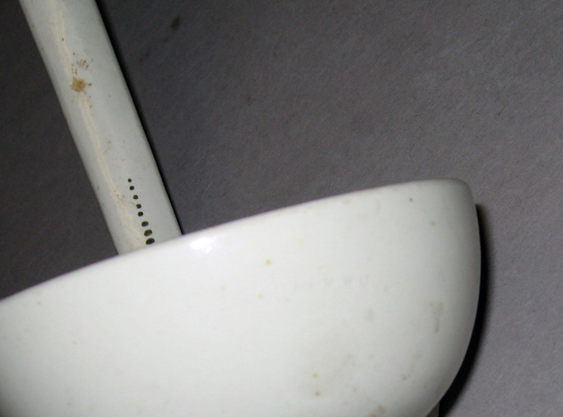 1996.0004.112.002 Wedgwood ladle (mark)