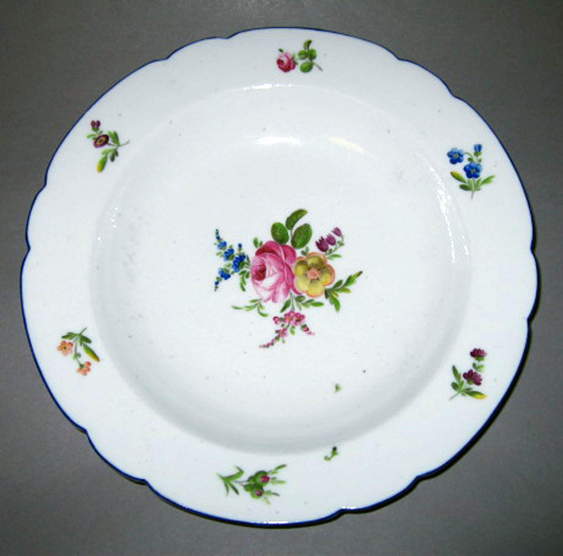 1996.0004.115 Nyon porcelain soup plate