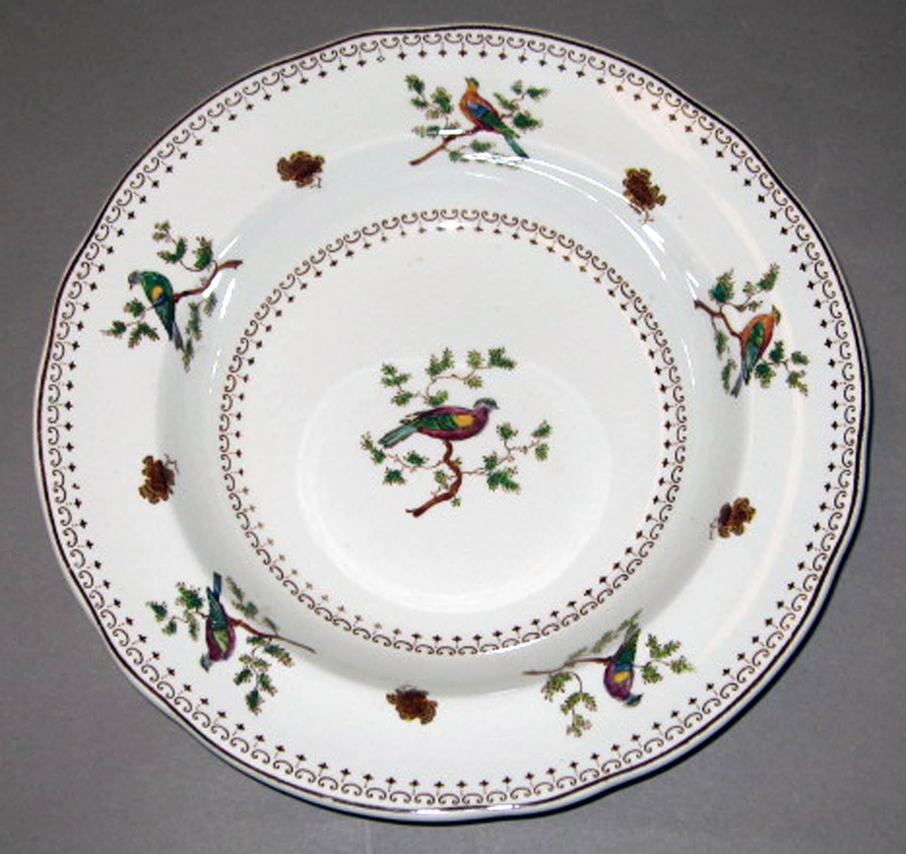 1996.0004.117.002 Copeland earthenware soup plate