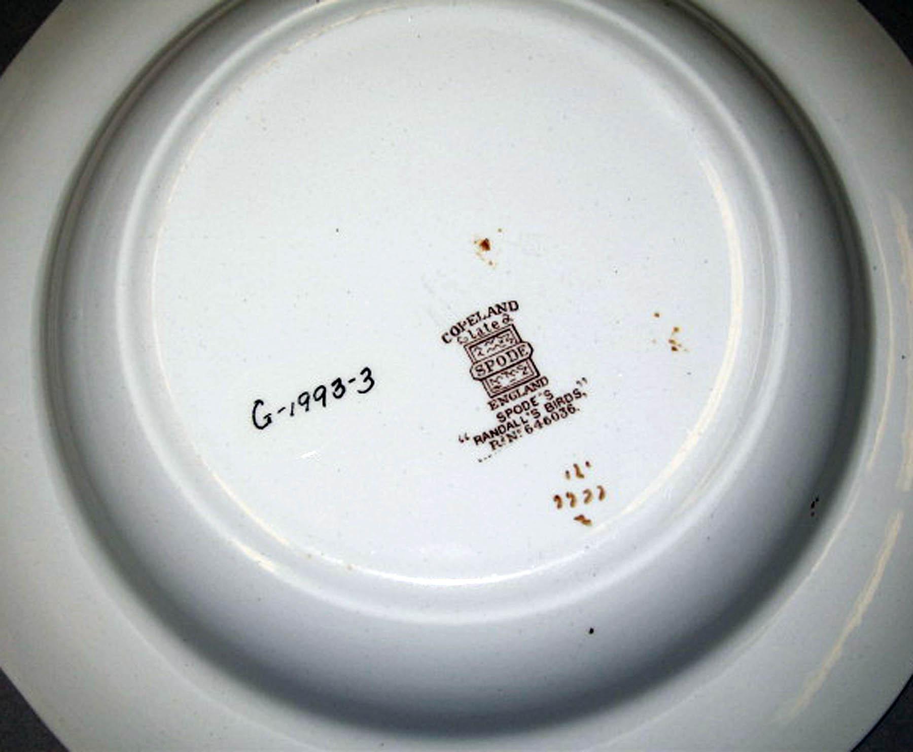 1996.0004.117.003 Copeland earthenware soup plate (underside)