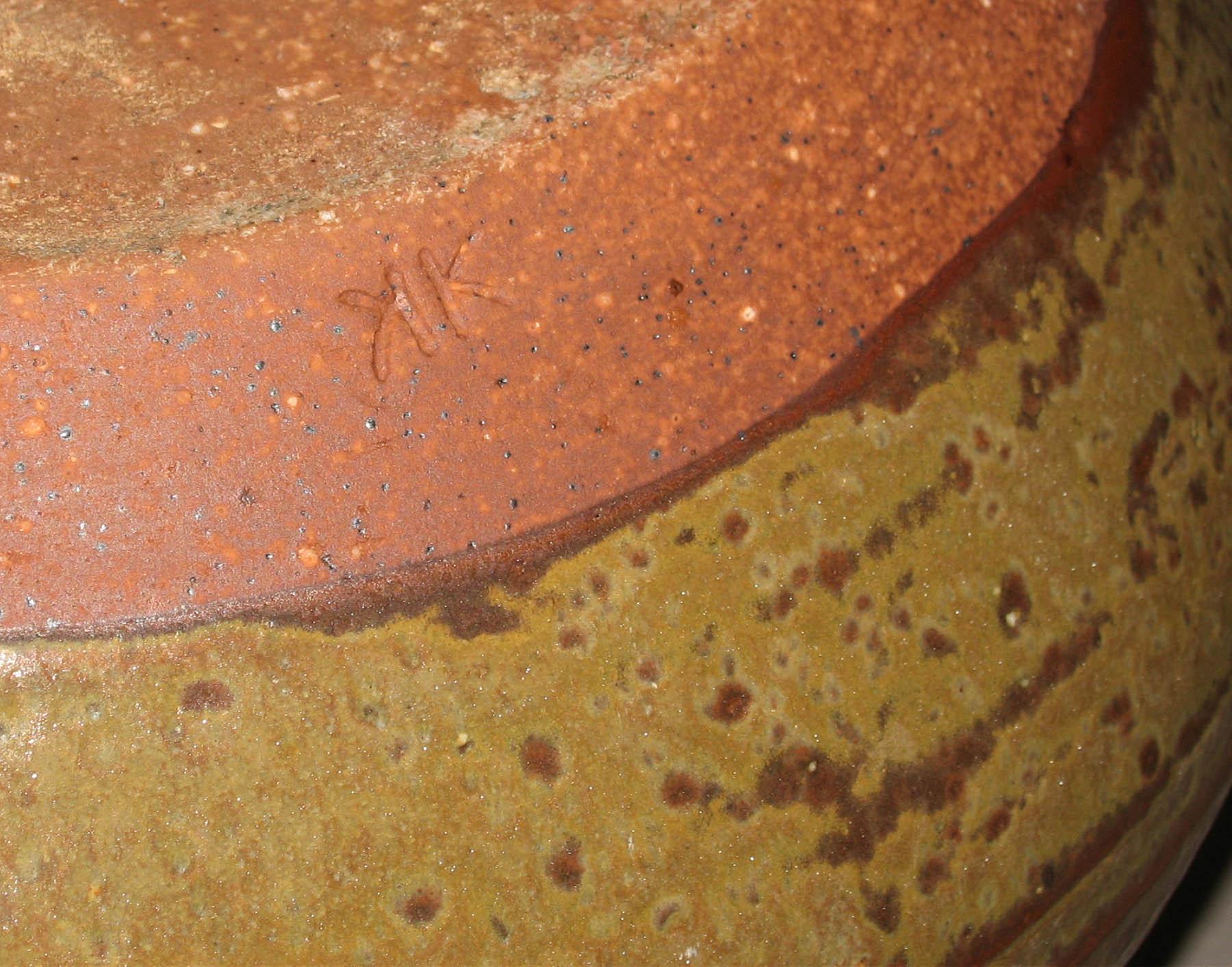 1996.0004.118 A, B Stoneware tureen by Karen Karnes (mark)