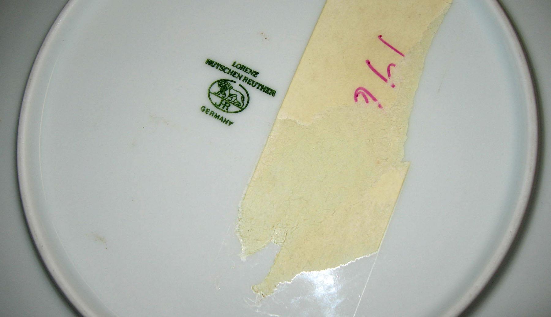 1966.0004.144 (mark) Plate