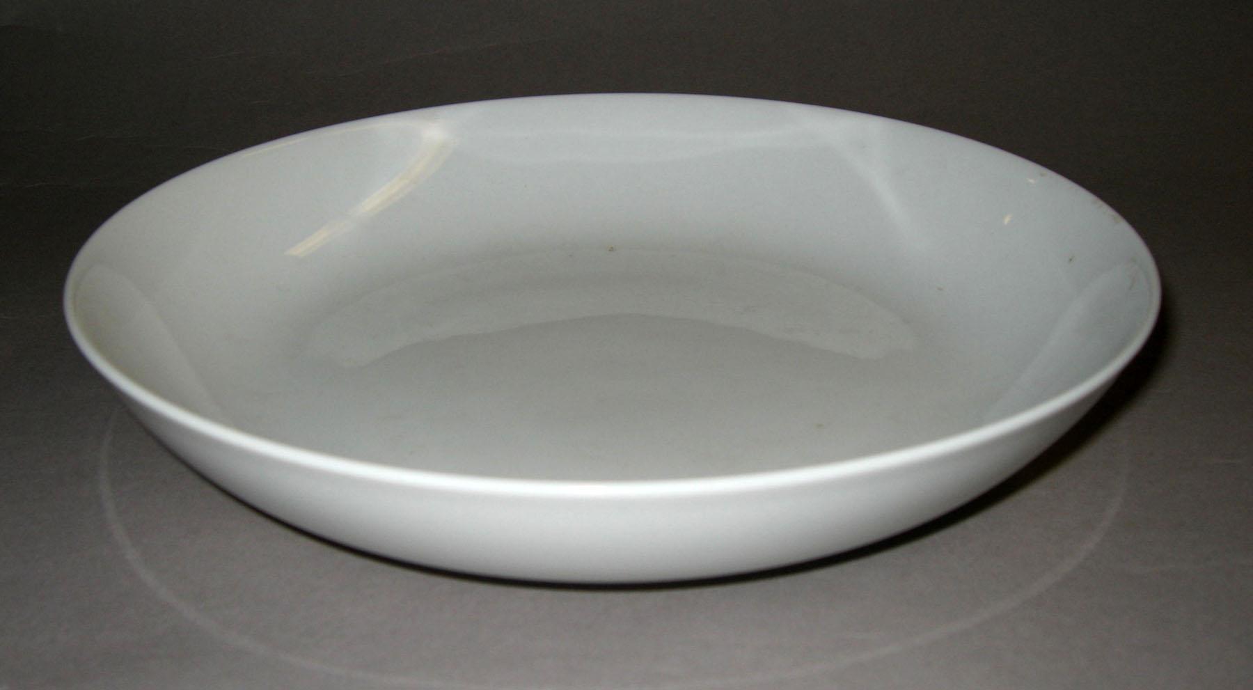 1996.0004.149 Soup plate