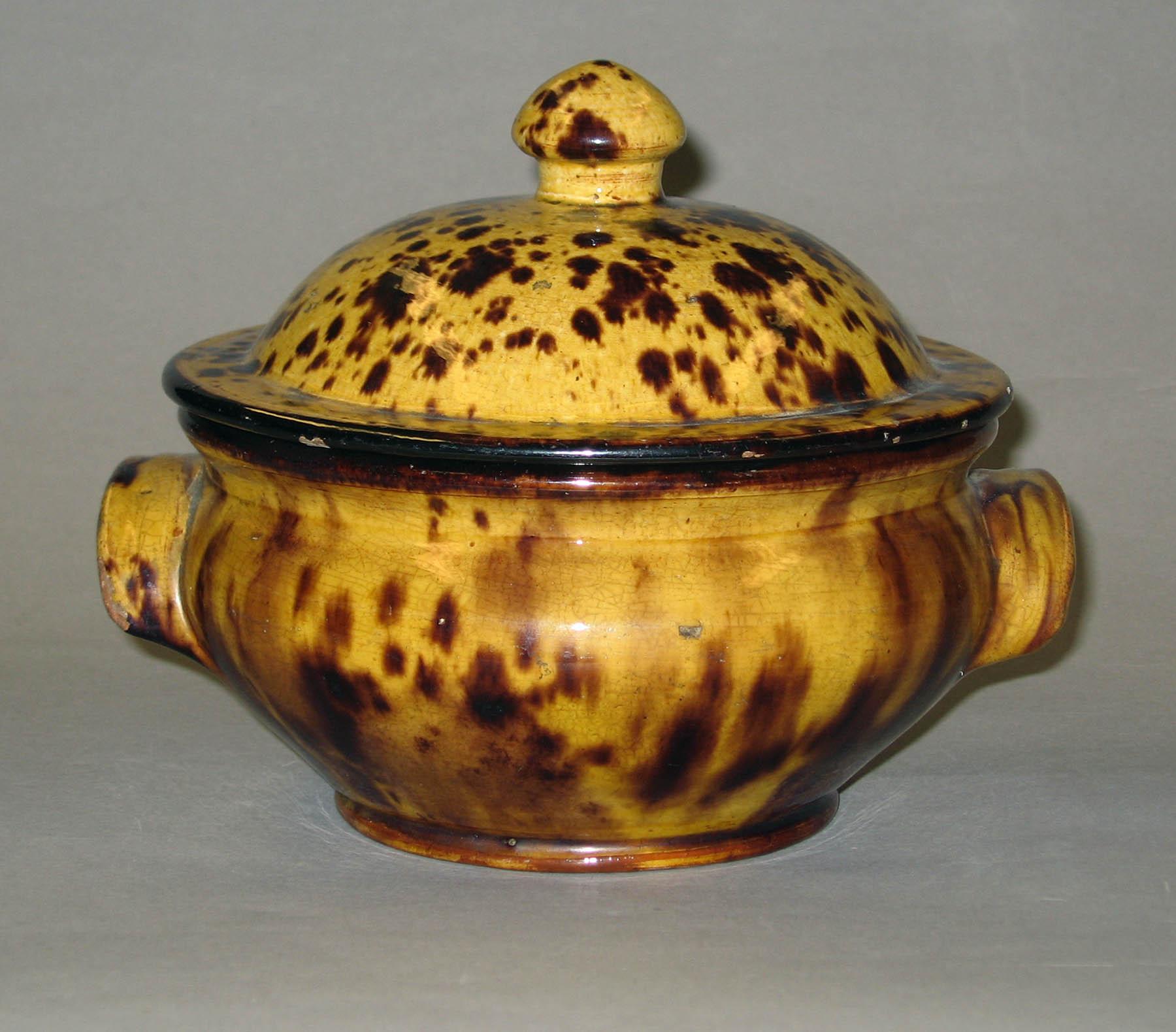 1996.0004.151 A, B Slipware covered bowl