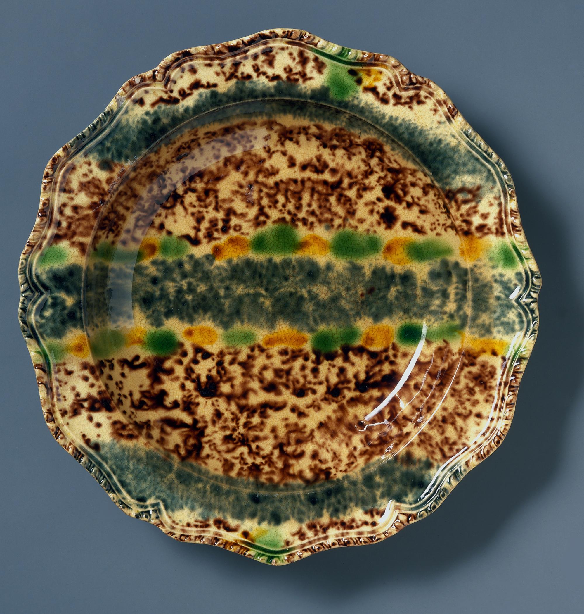 1996.0004.157 Soup plate