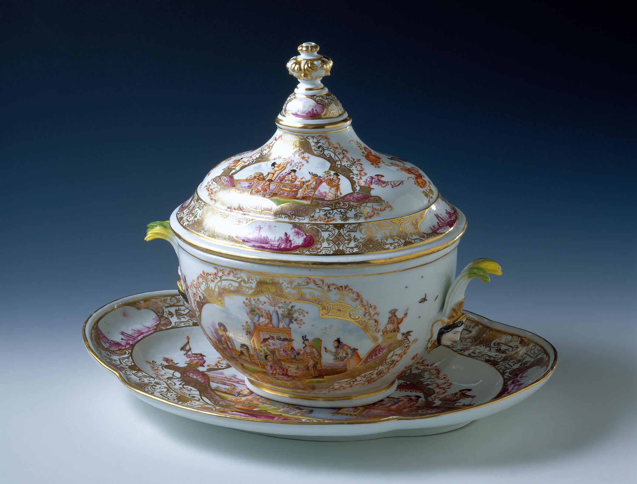 1996.0004.164 A-C Tureen